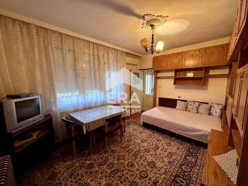 Продава ЕТАЖ ОТ КЪЩА | Imot.bg — изображение 4