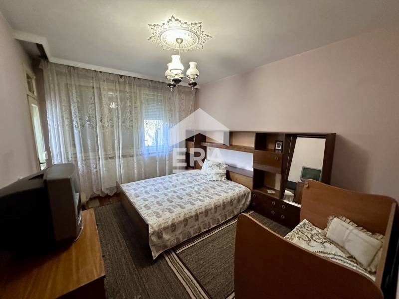 Продава ЕТАЖ ОТ КЪЩА | Imot.bg — изображение 6