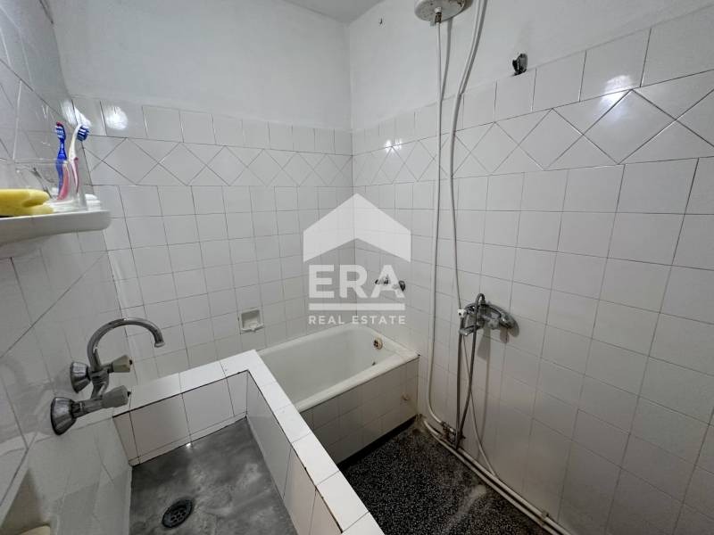 Продава ЕТАЖ ОТ КЪЩА | Imot.bg — изображение 10