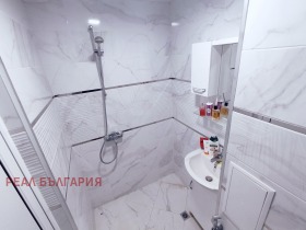 Обява продава 2-стаен, град Русе, Родина 1