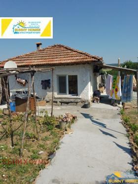 Продажба на имоти в с. Къпиново, област Велико Търново - изображение 10 