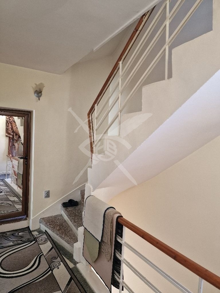 Продава КЪЩА, гр. Поморие, област Бургас, снимка 5 - Къщи - 53082692