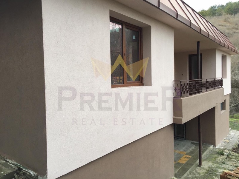 Продава КЪЩА, гр. Балчик, област Добрич