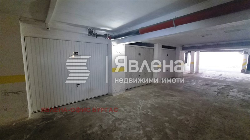 Продава ГАРАЖ, ПАРКОМЯСТО, гр. Поморие, област Бургас