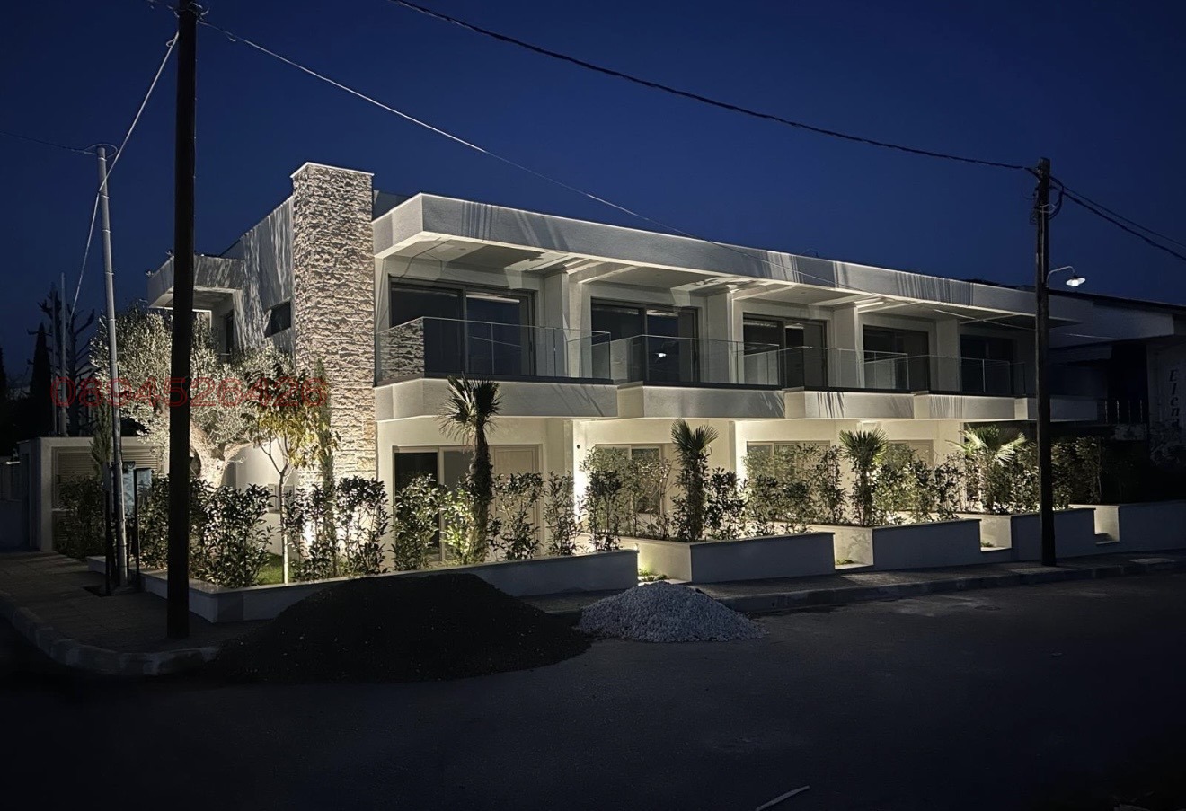 Продава МЕЗОНЕТ, Извън страната, област Извън страната