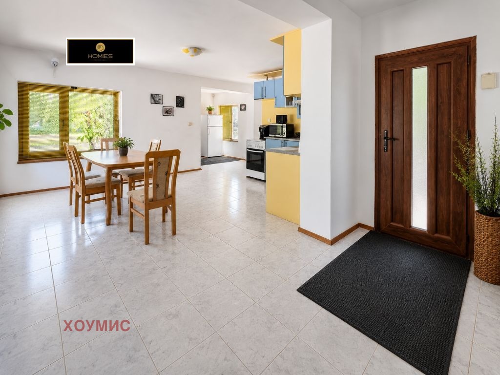 Продава КЪЩА, с. Великово, област Добрич, снимка 5 - Къщи - 55666175