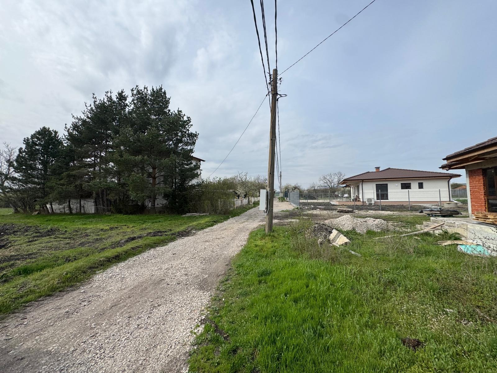 Продава ПАРЦЕЛ, с. Храбърско, област София област