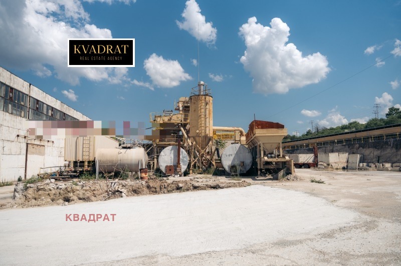 Продава ПРОМ. ПОМЕЩЕНИЕ | Imot.bg — изображение 6