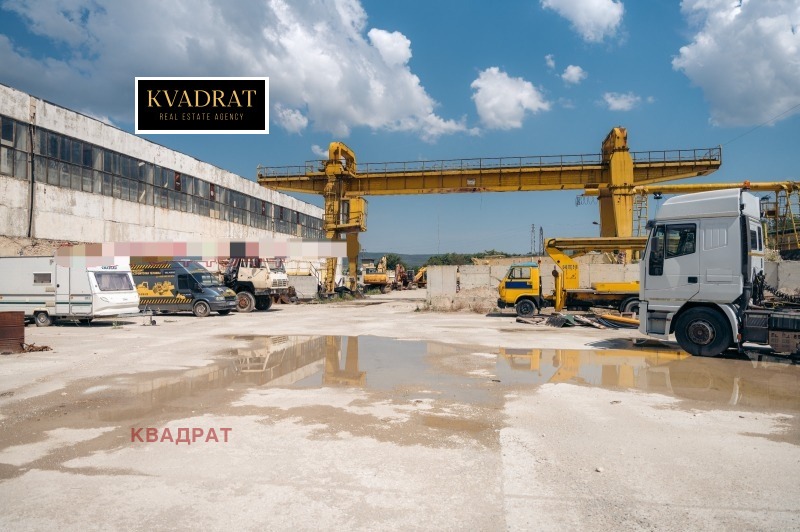 Продава ПРОМ. ПОМЕЩЕНИЕ | Imot.bg — изображение 9