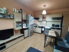 1 dormitor Vâzrajdane 1, Varna