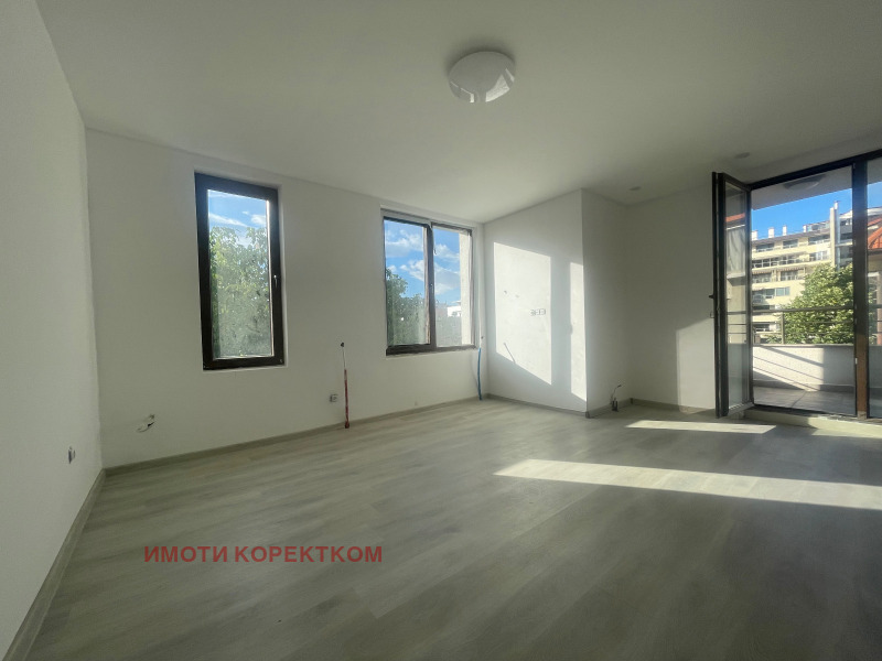 Zu verkaufen  2 Schlafzimmer Sofia , Borowo , 105 qm | 68745210