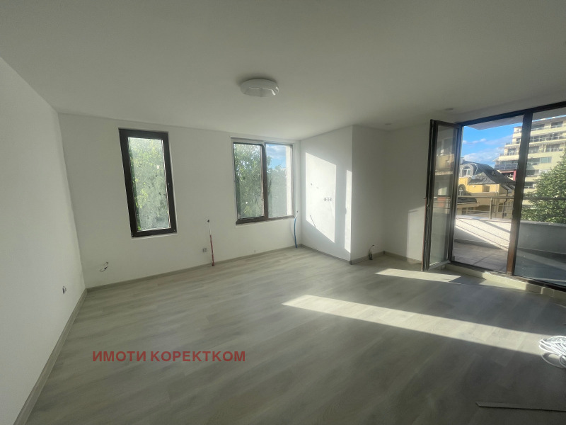 Zu verkaufen  2 Schlafzimmer Sofia , Borowo , 105 qm | 68745210 - Bild [6]