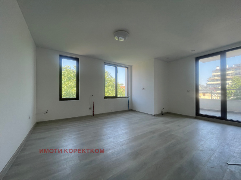 Zu verkaufen  2 Schlafzimmer Sofia , Borowo , 105 qm | 68745210 - Bild [15]