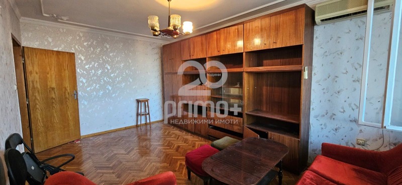 Продава 4-СТАЕН, гр. Велико Търново, Бузлуджа, снимка 3 - Апартаменти - 52815442