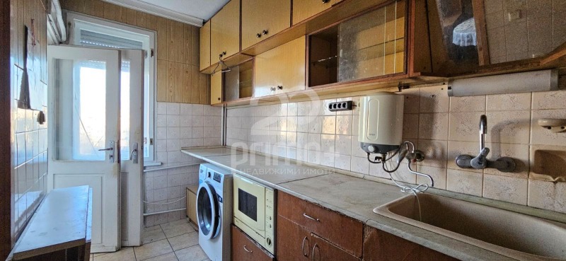 Продава 4-СТАЕН, гр. Велико Търново, Бузлуджа, снимка 9 - Апартаменти - 52815442