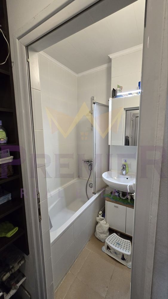 Продава 4-СТАЕН, гр. Варна, Младост 1, снимка 8 - Апартаменти - 53965676