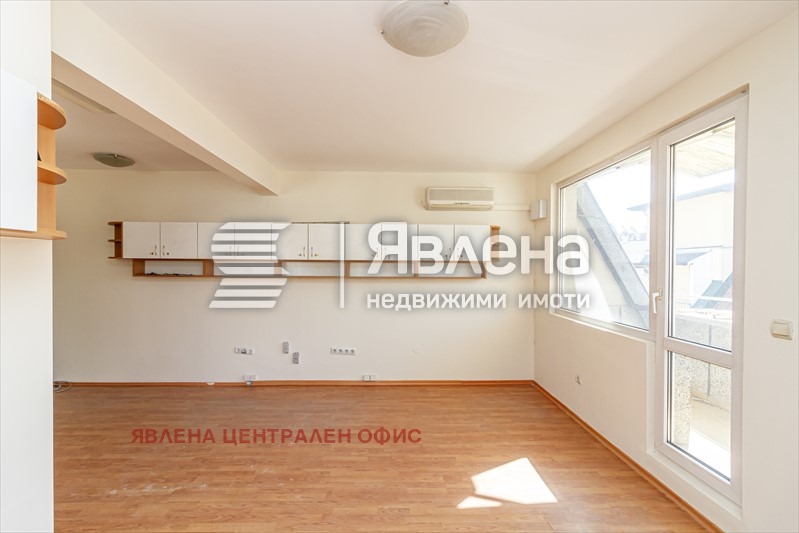 Продава МНОГОСТАЕН, гр. София, Център, снимка 16 - Aпартаменти - 47455798