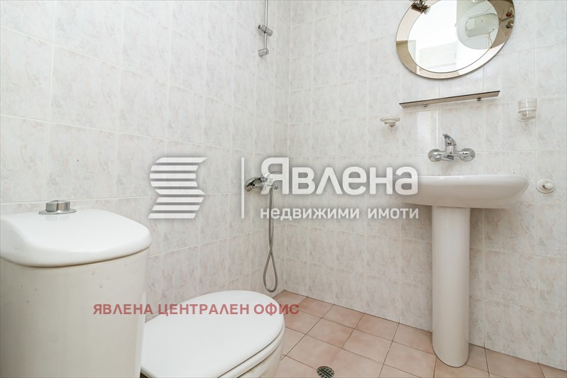 Продава МНОГОСТАЕН, гр. София, Център, снимка 6 - Aпартаменти - 47455798