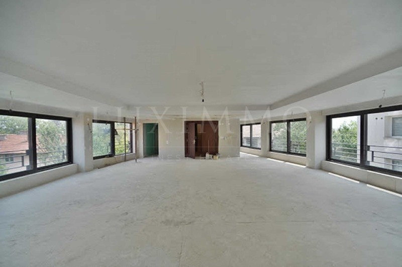 Продава МНОГОСТАЕН, гр. София, Изгрев, снимка 4 - Апартаменти - 53268707