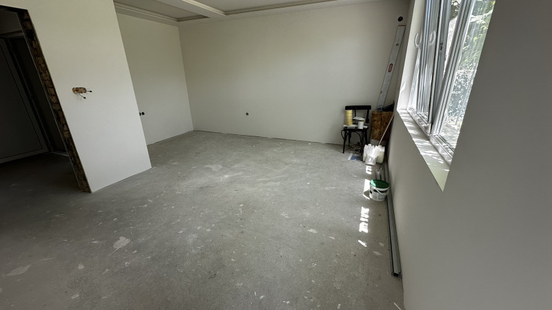 Te koop  Huis Sjumen , Divdjadovo , 210 m² | 17920254 - afbeelding [12]