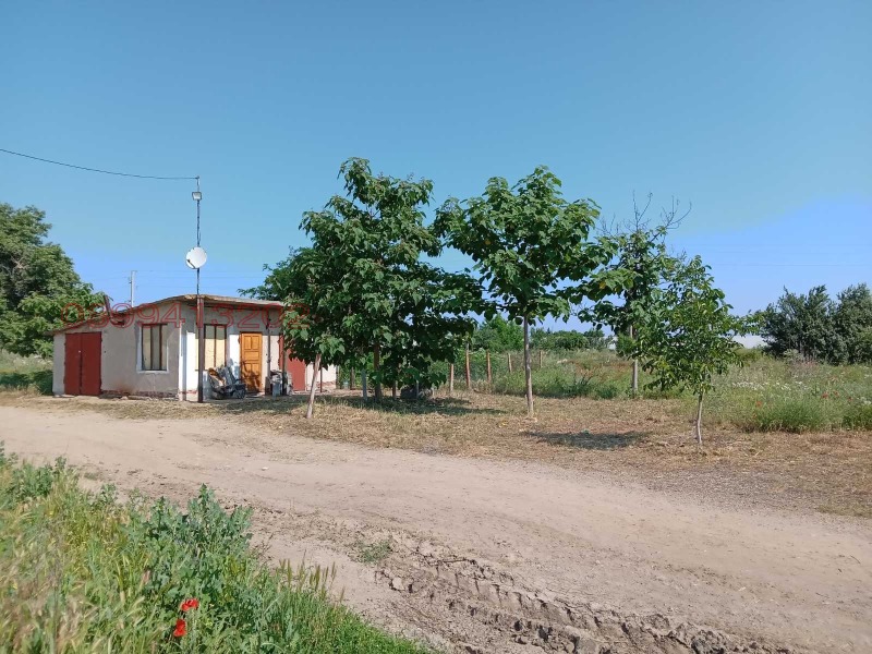 Zu verkaufen  Industriegebäude region Pasardschik , Saraja , 1049 qm | 44760710