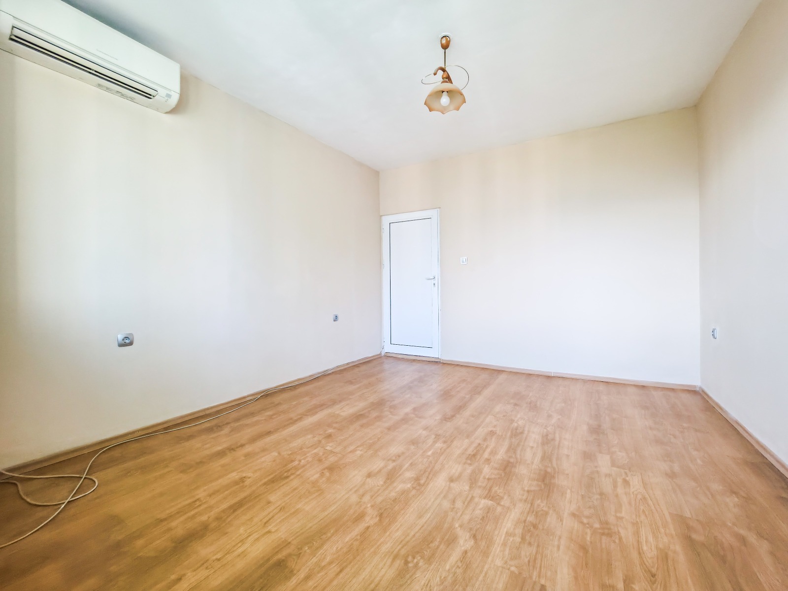 Продава 2-СТАЕН, гр. София, Света Троица, снимка 10 - Апартаменти - 54446486