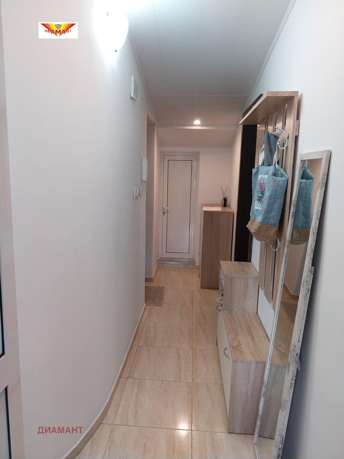 Продава 3-СТАЕН, гр. Стара Загора, Център, снимка 2 - Апартаменти - 56519117