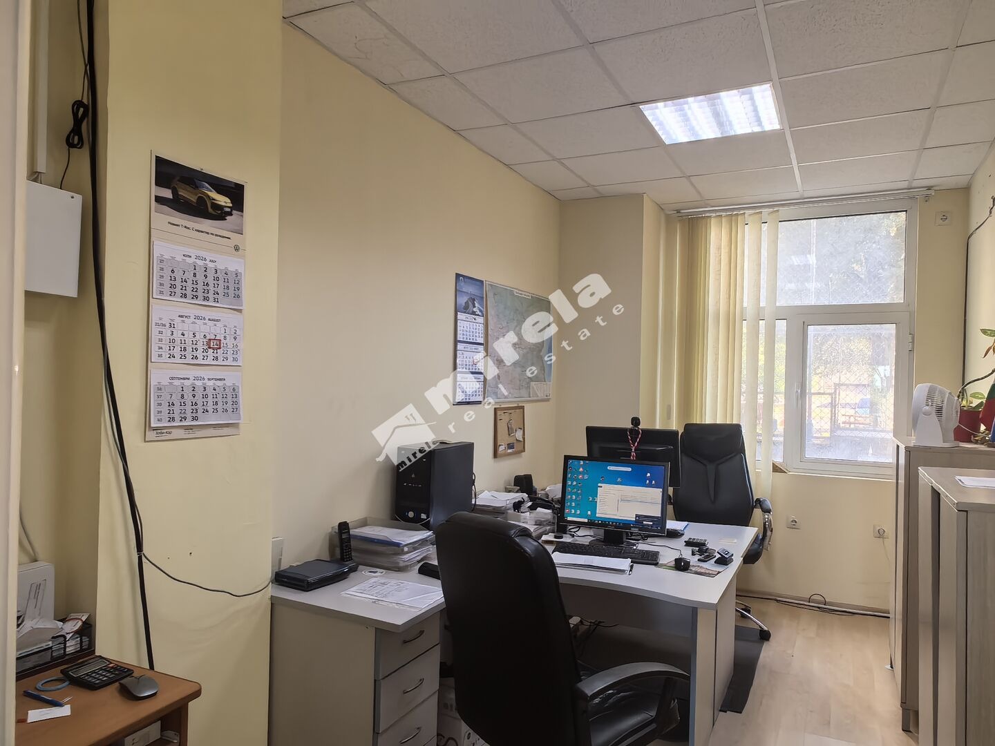 Продава МАГАЗИН, гр. Ямбол, Център, снимка 2 - Магазини - 55679774