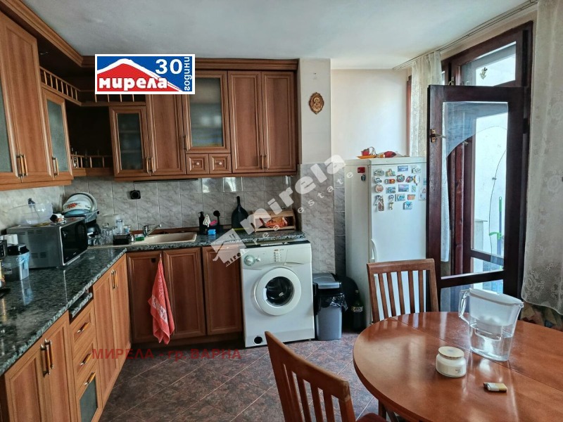 Продава  2-стаен град Варна , Цветен квартал , 68 кв.м | 33048505 - изображение [2]