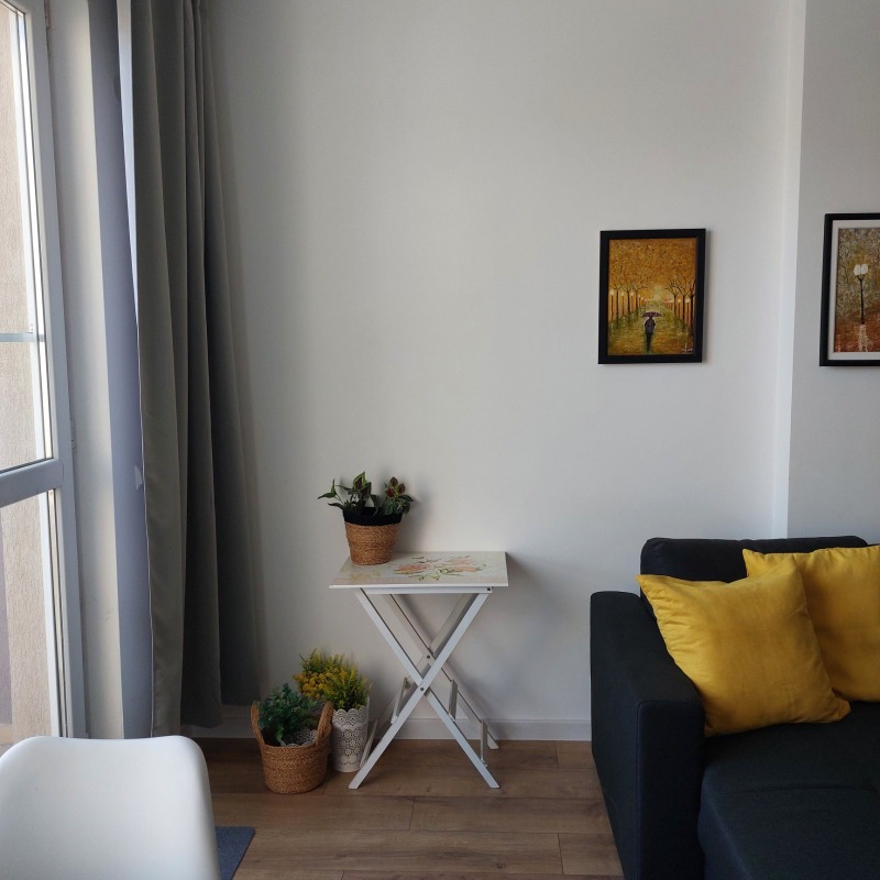 Продава 2-СТАЕН, гр. Перник, Изток, снимка 3 - Апартаменти - 52248752