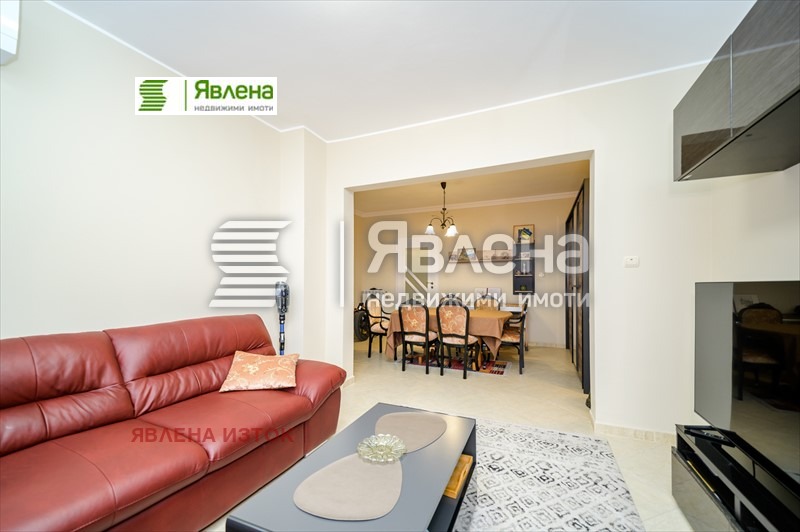 Na prodej  2 ložnice Sofia , Centar , 84 m2 | 61813237 - obraz [5]