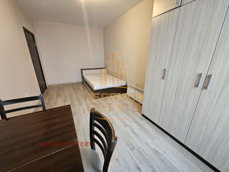 À venda  2 quartos Varna , Liatno kino Trakiia , 90 m² | 23288999 - imagem [6]