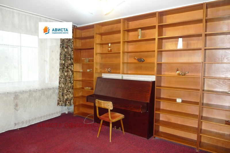 Продава 3-СТАЕН, гр. София, Младост 1