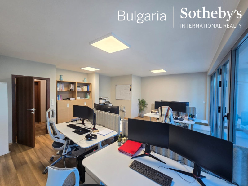 Продава 4-СТАЕН, гр. София, Хиподрума, снимка 2 - Апартаменти - 53093390