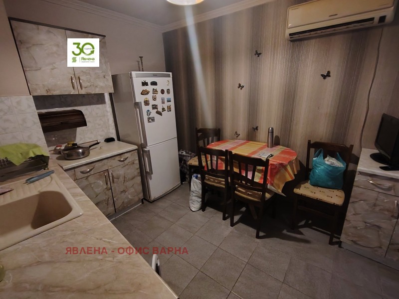 Продава 4-СТАЕН, гр. Варна, Колхозен пазар, снимка 4 - Апартаменти - 53593717