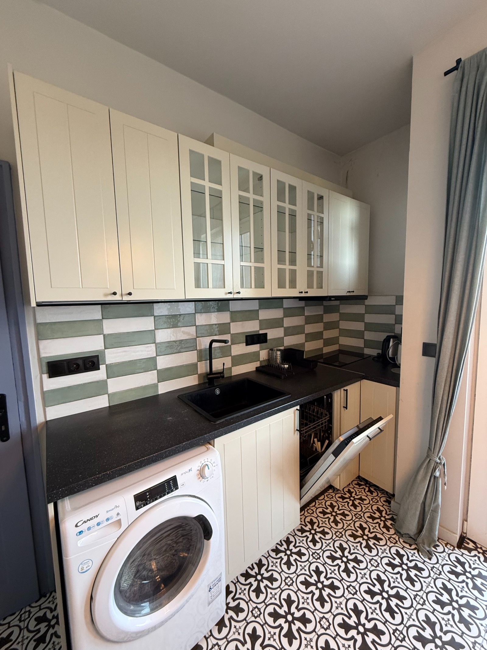 Продава 2-СТАЕН, гр. Пловдив, Център, снимка 5 - Апартаменти - 53616710