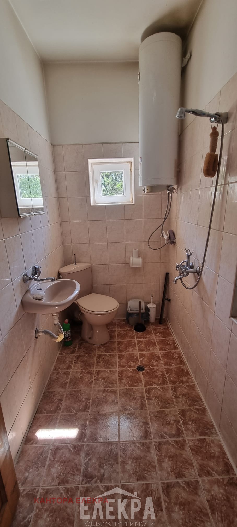 Продава КЪЩА, с. Невша, област Варна, снимка 9 - Къщи - 53859321