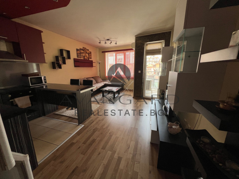 Eladó  1 hálószoba Plovdiv , Karsijaka , 68 négyzetméter | 11193153 - kép [3]