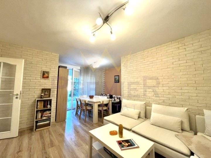 Продава 2-СТАЕН, гр. София, Бояна, снимка 2 - Апартаменти - 52802232