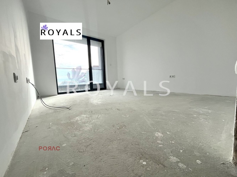 Продава 2-СТАЕН, гр. Варна, Бриз, снимка 2 - Апартаменти - 52934930