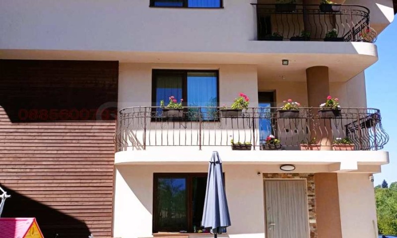 Eladó  Ház Sofia , Kokaljane , 260 négyzetméter | 61913379