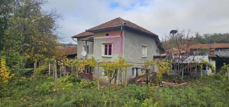 Продава КЪЩА, с. Босилковци, област Русе, снимка 13 - Къщи - 52376260
