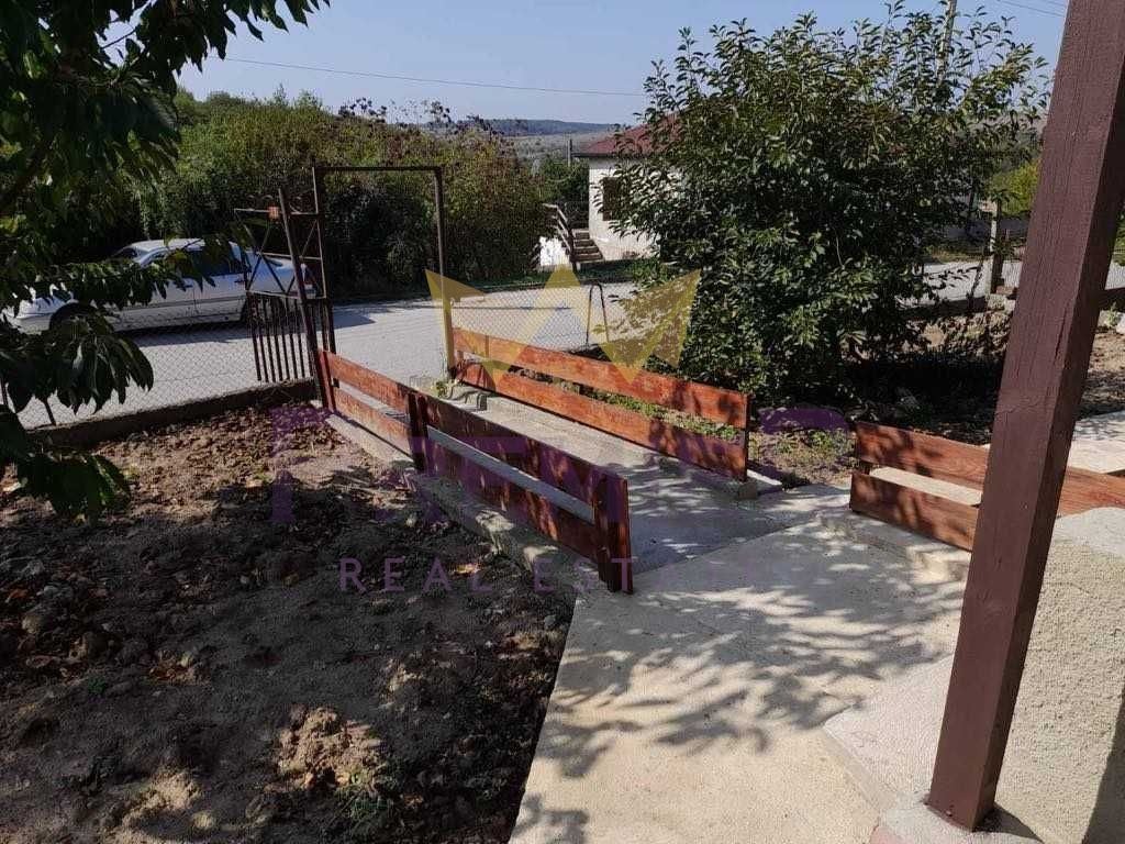 Продава КЪЩА, с. Ботево, област Варна, снимка 10 - Къщи - 53780340