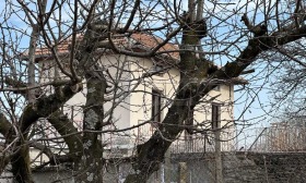 Hus Momin sbor, region Veliko Tarnovo