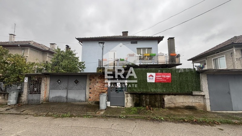 Продава ЕТАЖ ОТ КЪЩА, гр. Дебелец, област Велико Търново