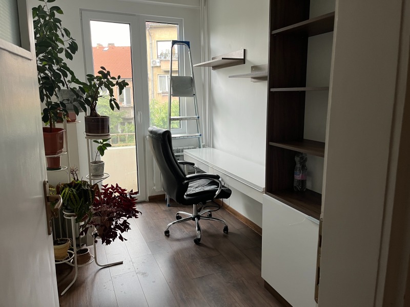 Te koop  2 slaapkamers Sofia , Tsentar , 80 m² | 74564492 - afbeelding [3]