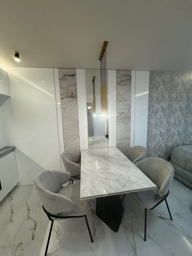 Продава 3-СТАЕН, гр. Пловдив, Остромила, снимка 2 - Апартаменти - 53034563