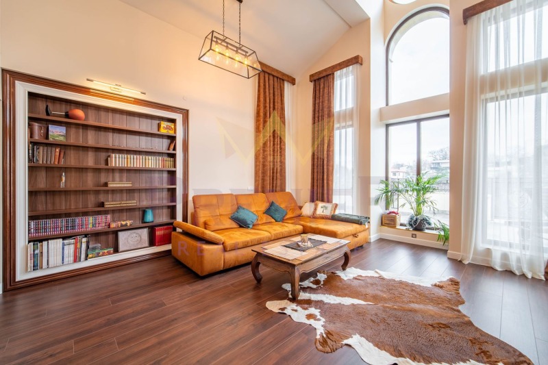 In vendita  Maisonette Varna , Briz , 350 mq | 40405344 - Immagine [2]