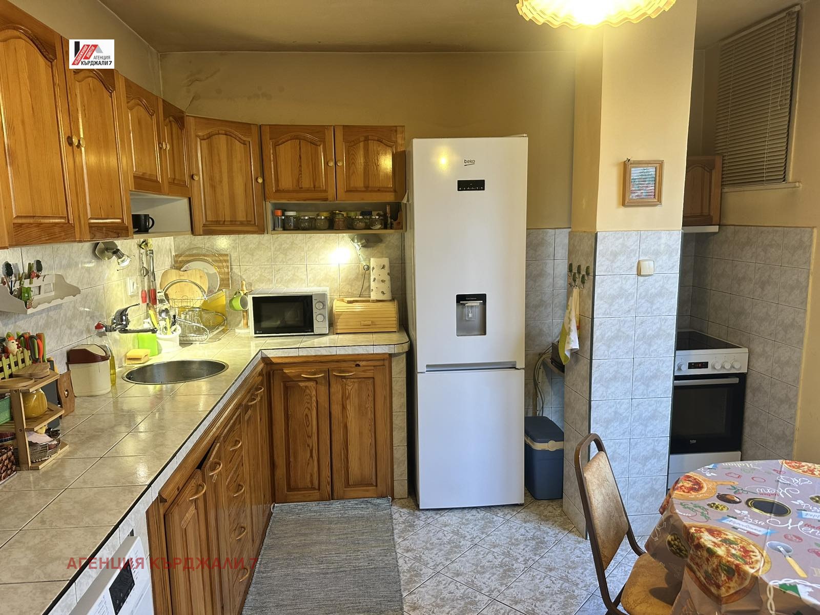 Продава МНОГОСТАЕН, гр. Кърджали, Център, снимка 5 - Апартаменти - 54134321