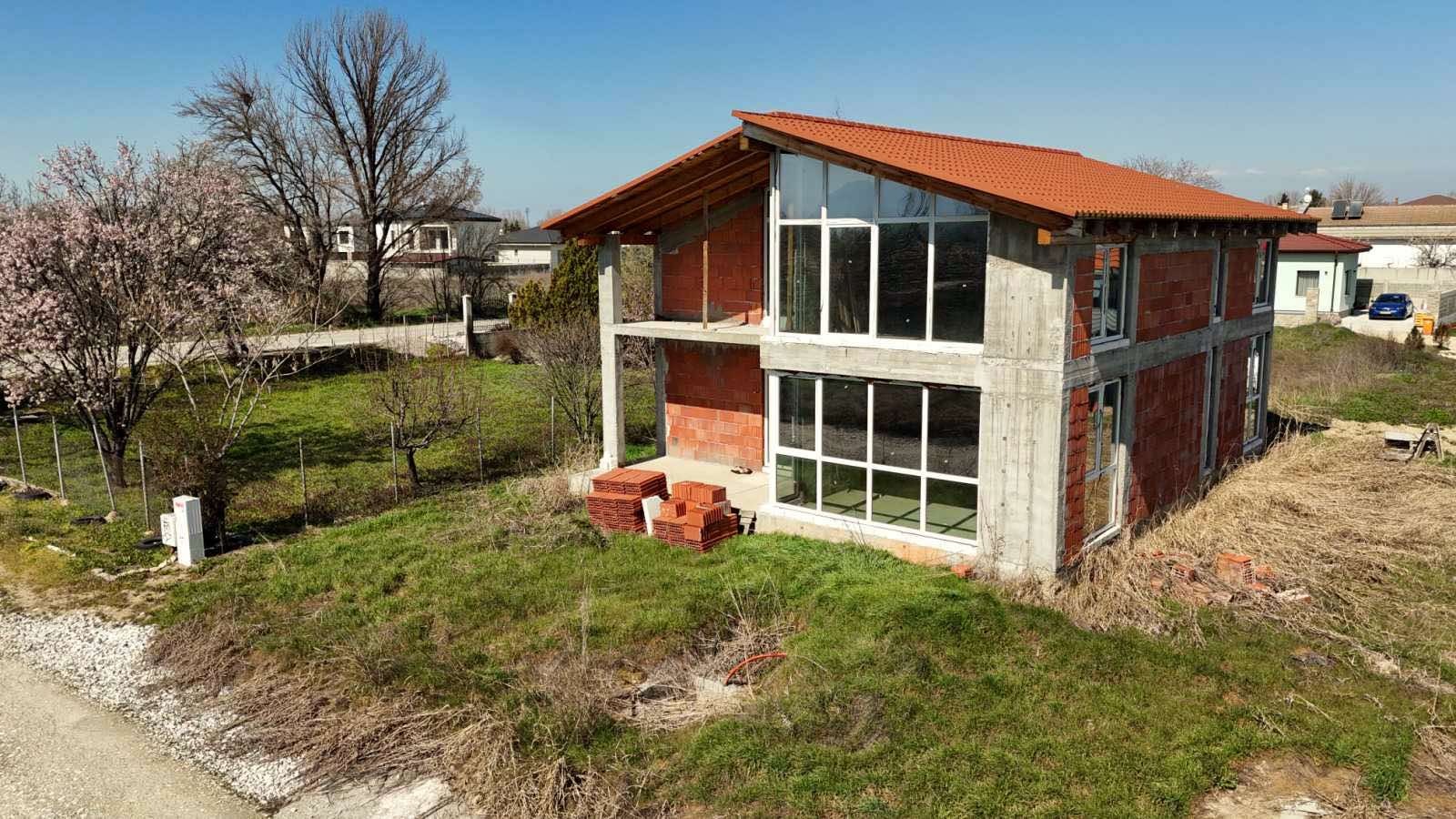 Продава КЪЩА, с. Оризари, област Пловдив